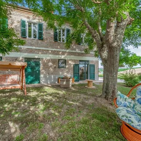 4 Bedroom Beautiful In Vakantiehuis