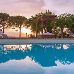 Prázdninový dům 4 Bedroom Beautiful In Senigallia