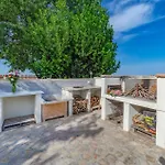 4 Bedroom Beautiful In *