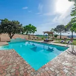 4 Bedroom Beautiful In Senigallia